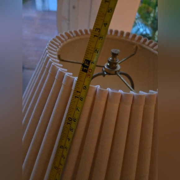 Chinoiserie 🎏 vintage lamp with original shade - Picture 13 of 15